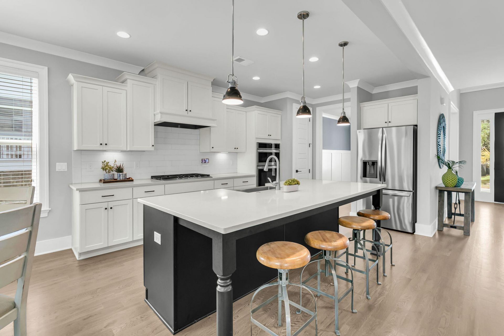 1560 Red Tide Road Photo 13