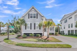 1560 Red Tide Road photo 4