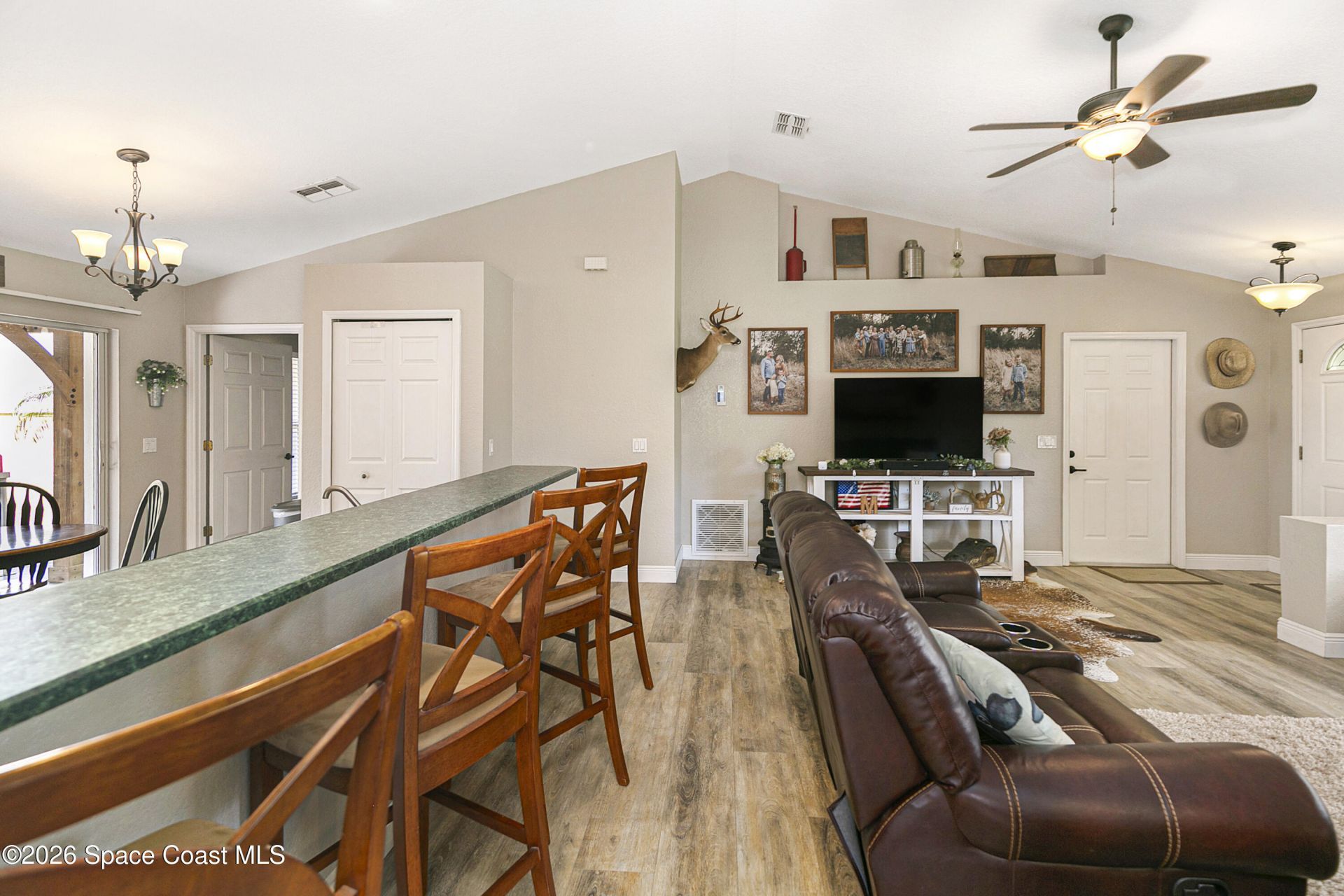 142 E 11th Street, Chuluota, FL 32766 Photo