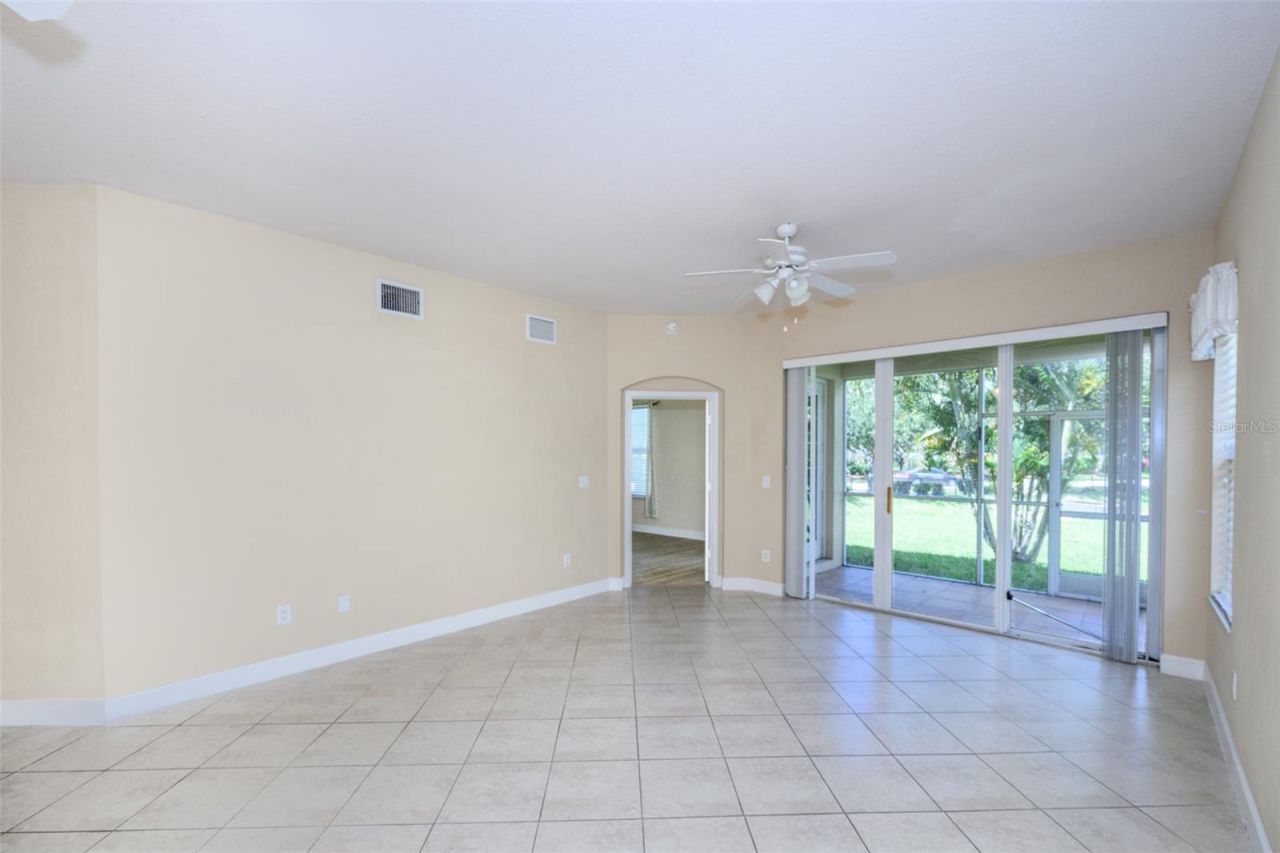 240 W End Drive, Unit 713, Punta Gorda, FL 33950 Photo
