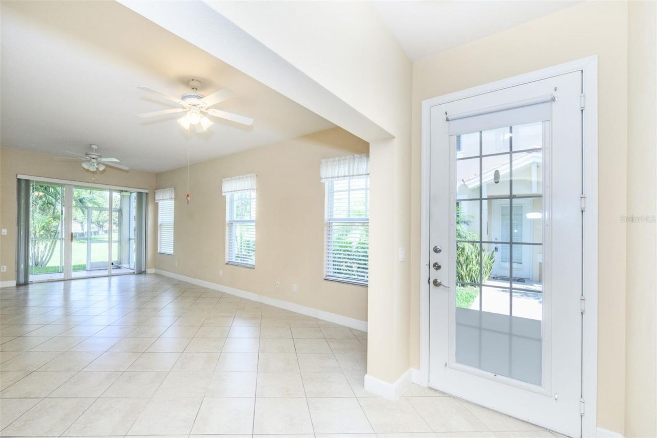 240 W End Drive, Unit 713, Punta Gorda, FL 33950 Photo
