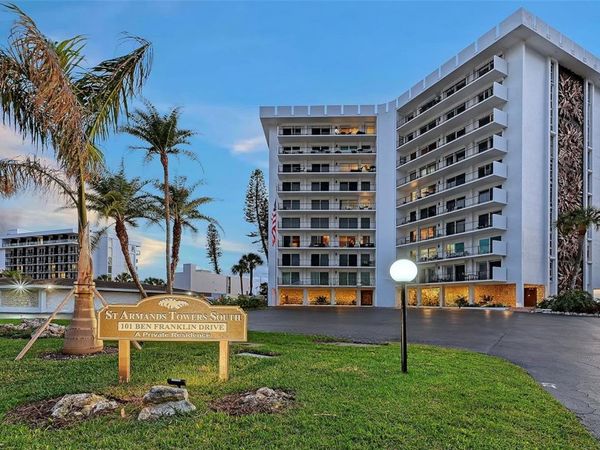 101 BENJAMIN FRANKLIN DRIVE, Unit 85 & 86, SARASOTA, FL 34236
