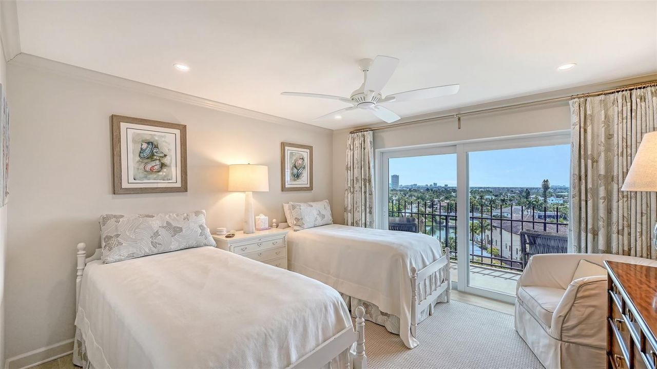 101 Benjamin Franklin Drive, Unit 85 & 86, Sarasota, FL 34236 Photo