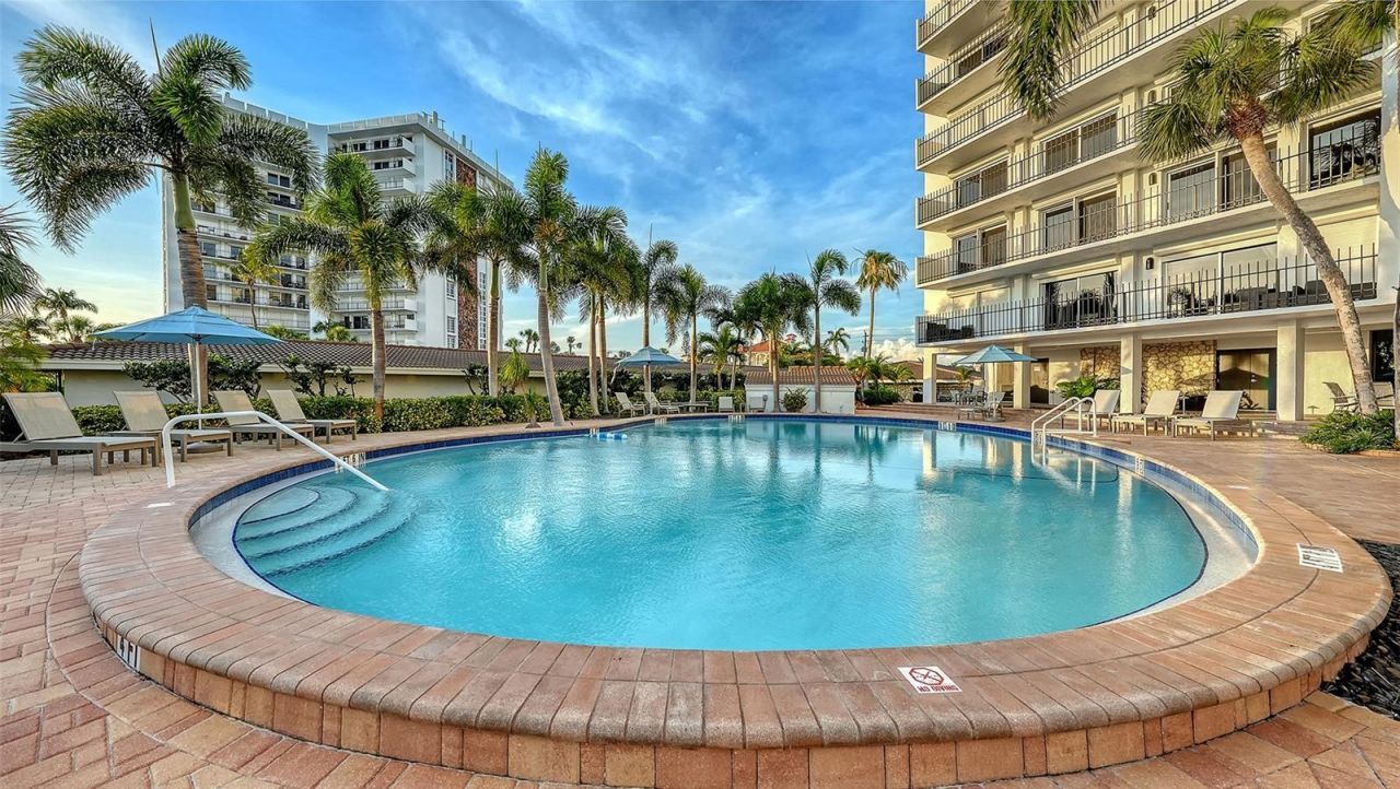 101 Benjamin Franklin Drive, Unit 85 & 86, Sarasota, FL 34236 Photo