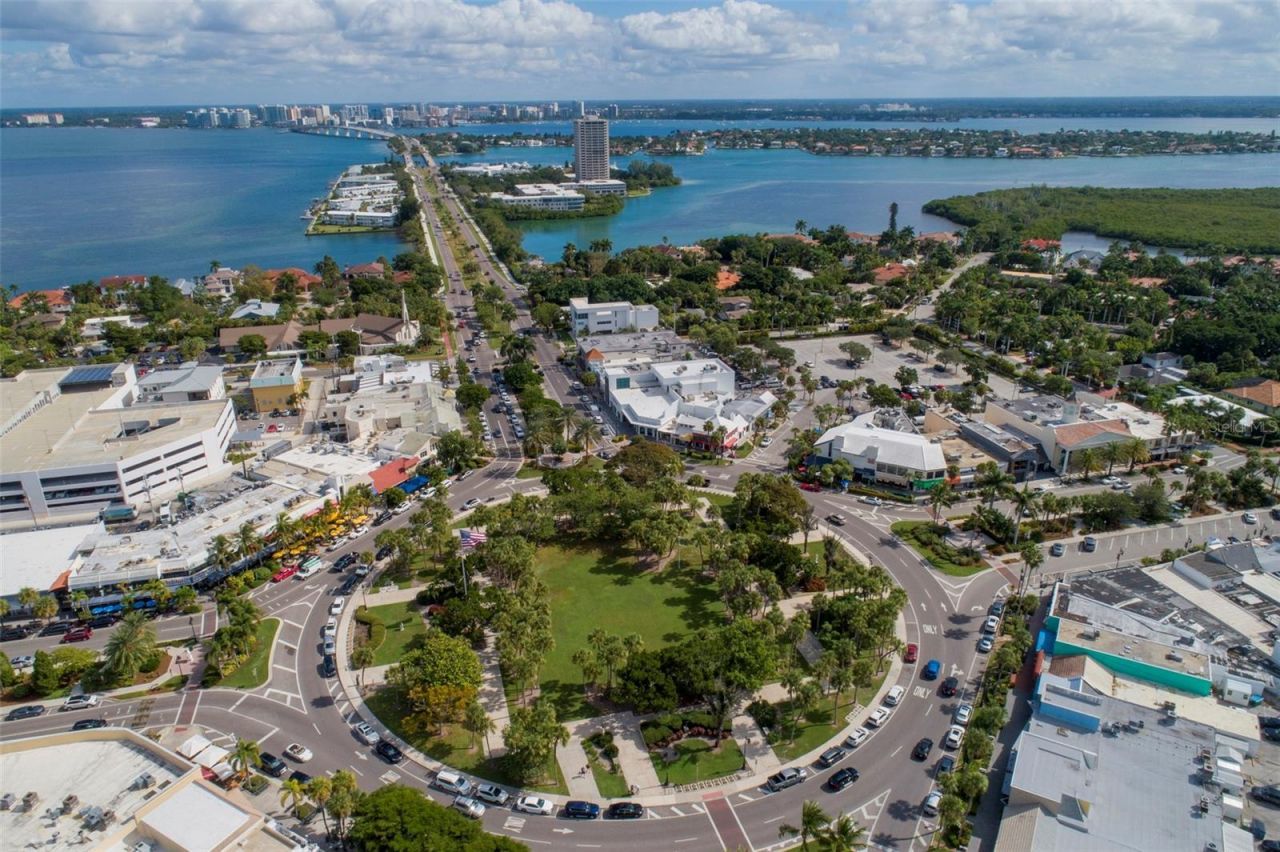 101 Benjamin Franklin Drive, Unit 85 & 86, Sarasota, FL 34236 Photo