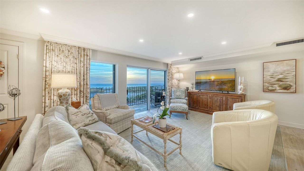 101 Benjamin Franklin Drive, Unit 85 & 86, Sarasota, FL 34236 Photo