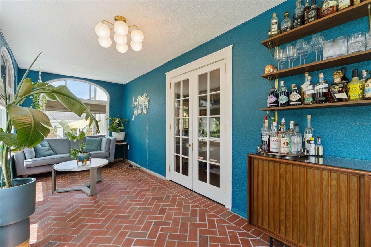 442 Woodland Street, Orlando, FL 32806 Photo
