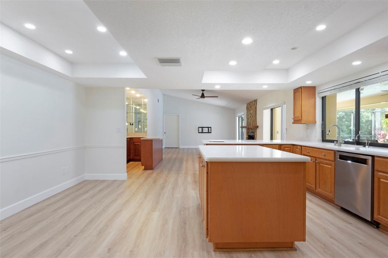3119 Hyde Park Drive, Clearwater, FL 33761 Photo