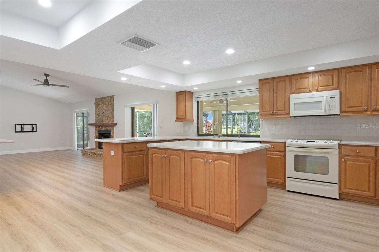 3119 Hyde Park Drive, Clearwater, FL 33761 Photo