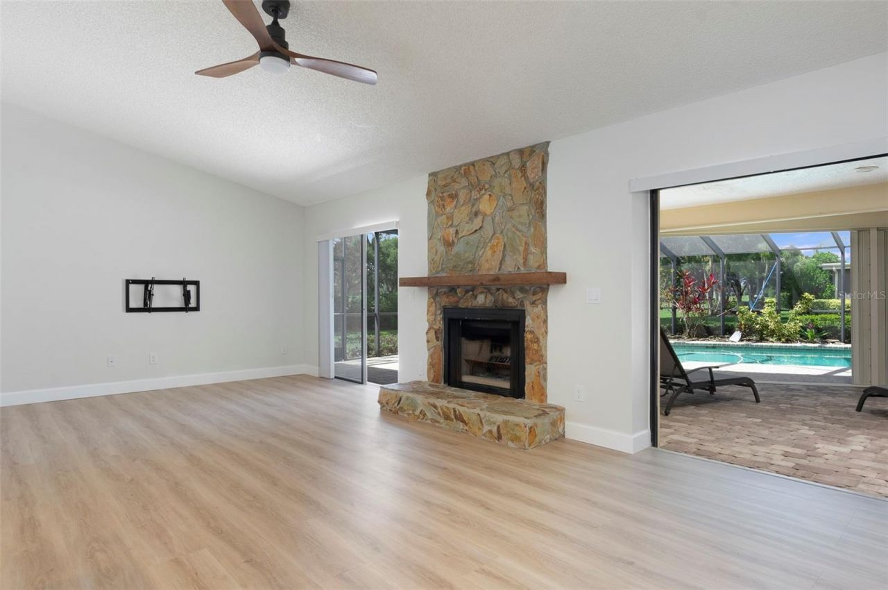 3119 Hyde Park Drive, Clearwater, FL 33761 Photo