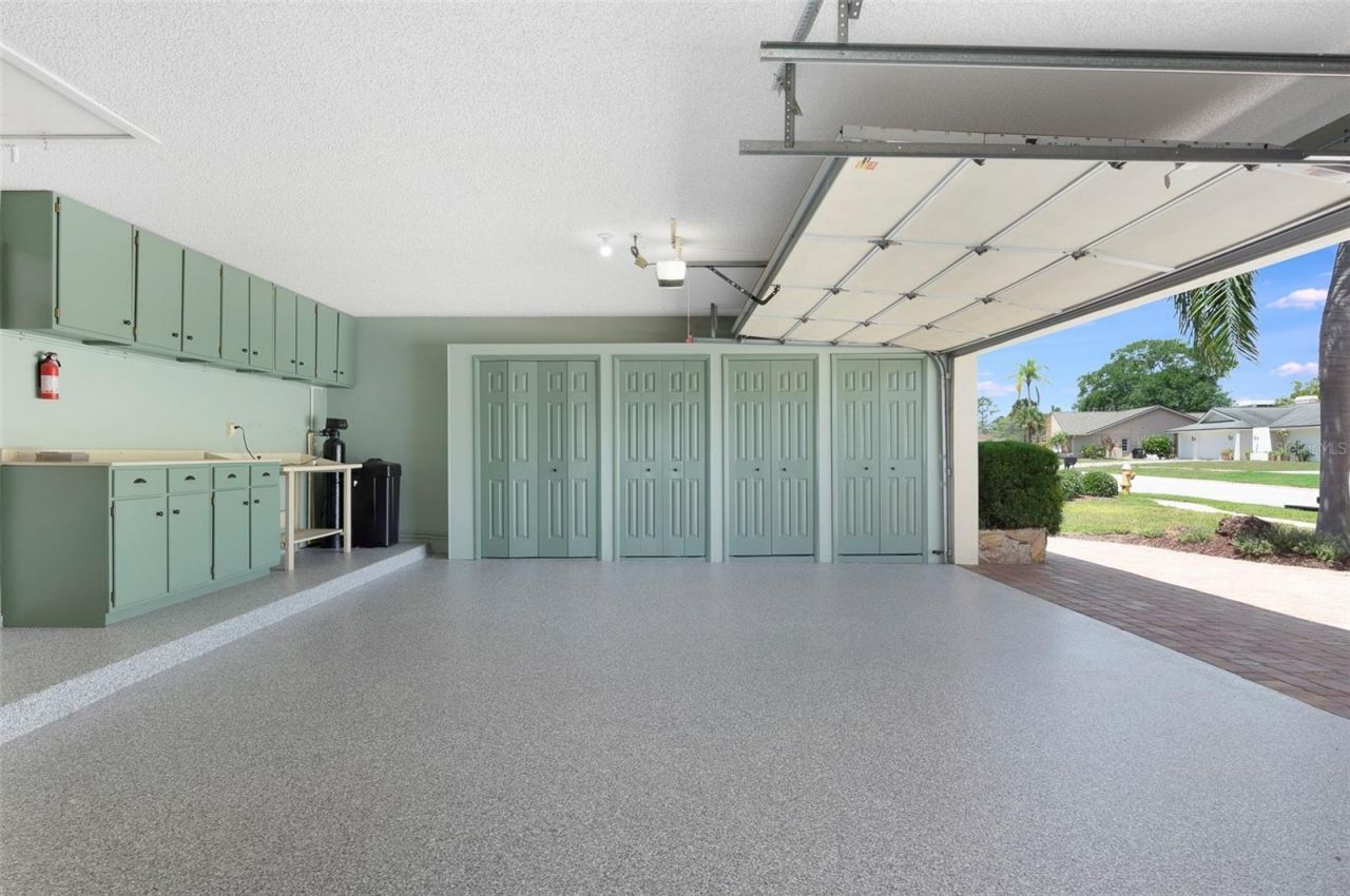 3119 Hyde Park Drive, Clearwater, FL 33761 Photo