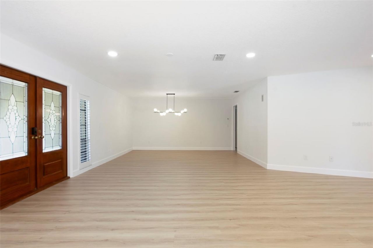 3119 Hyde Park Drive, Clearwater, FL 33761 Photo