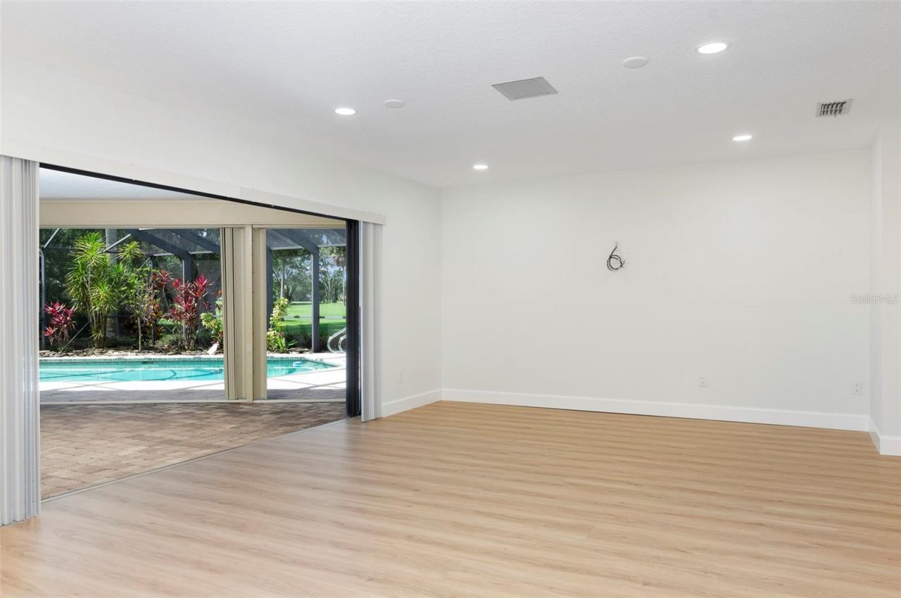 3119 Hyde Park Drive, Clearwater, FL 33761 Photo
