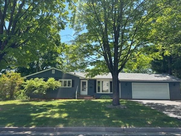 706 Roosevelt Street, River Falls, WI 54022