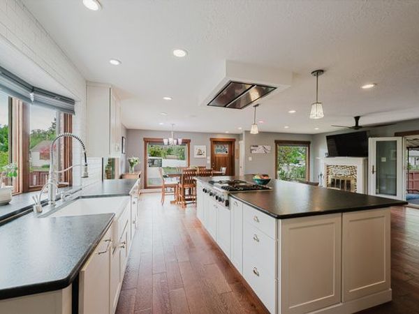 979 E CRANDALL AVE., Salt Lake City, UT 84106