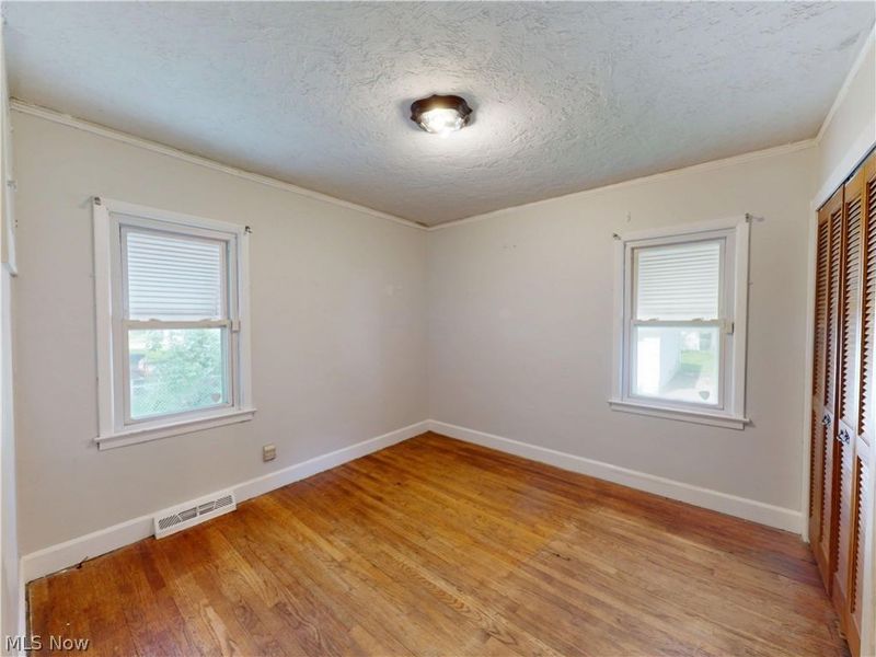 1560 Biltmore Road, Lyndhurst, OH 44124 Photo 17