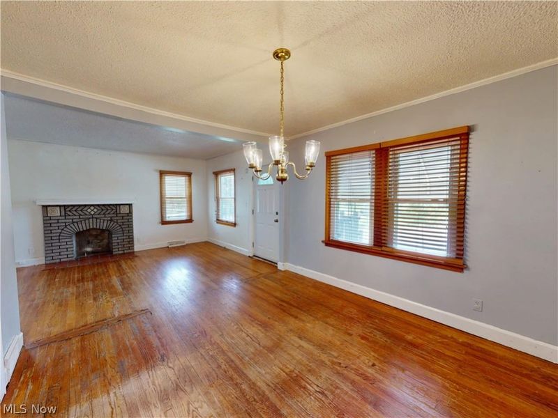 1560 Biltmore Road, Lyndhurst, OH 44124 Photo 2