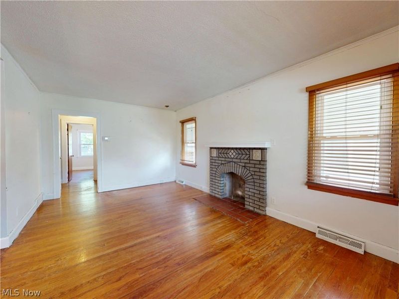 1560 Biltmore Road, Lyndhurst, OH 44124 Photo 3