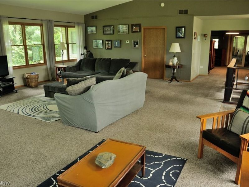 1565 Duffus Road NE, Howland, OH 44484 Photo 11