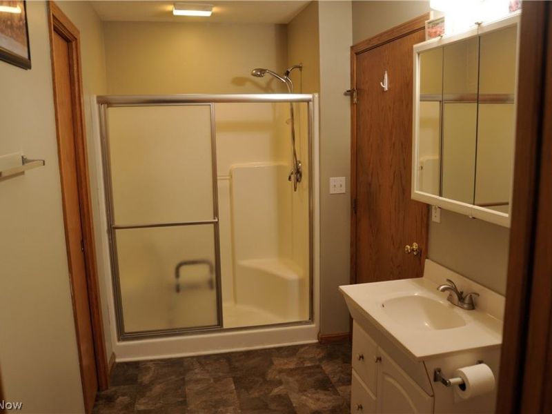 1565 Duffus Road NE, Howland, OH 44484 Photo 15