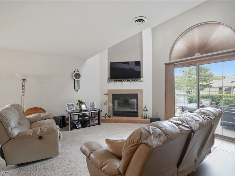 127 S Bayshore Drive, Columbiana, OH 44408 Photo 13