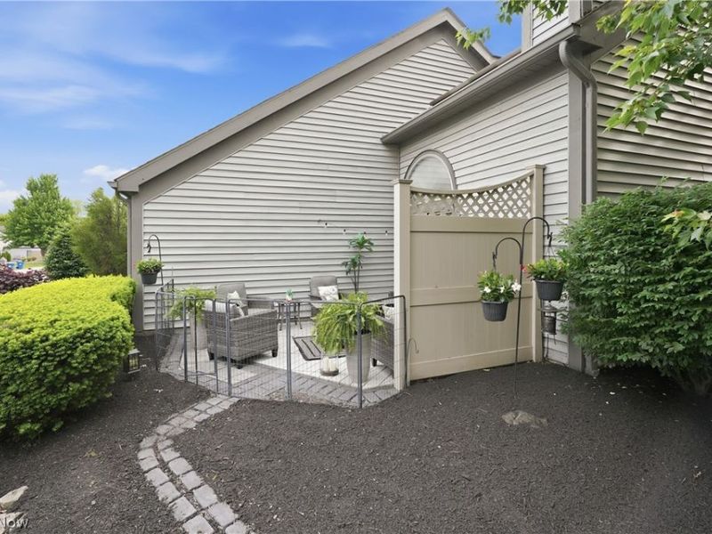 127 S Bayshore Drive, Columbiana, OH 44408 Photo 35