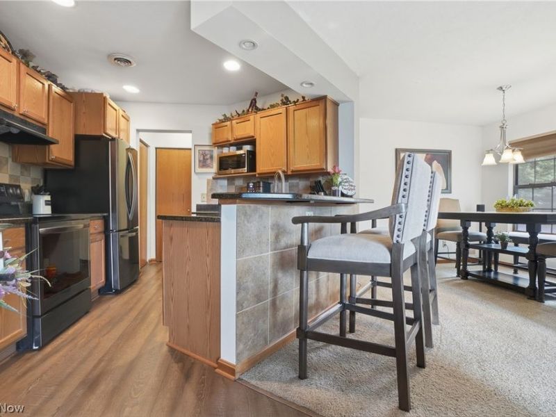 127 S Bayshore Drive, Columbiana, OH 44408 Photo 6