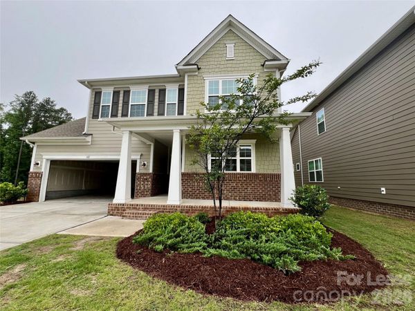 601 Deep River Way , Waxhaw, NC 28173