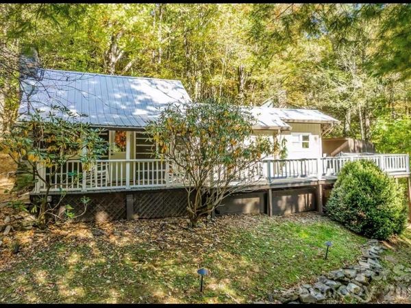 284 Grady Winkler Road, Boone, NC 28607