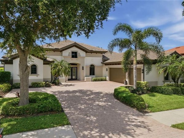 7397 Byrons WAY, NAPLES, FL 34113
