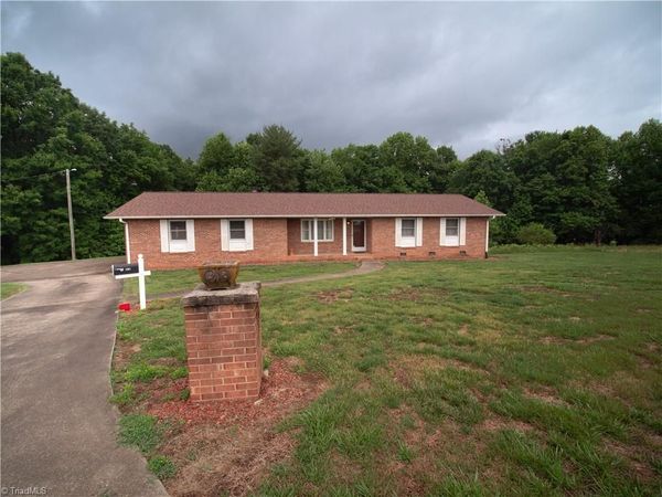 181 Layell Road , Elkin, NC 28621