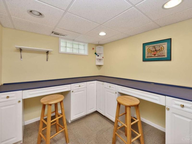 998 Vacationland Drive, Cincinnati, OH 45231 Photo 19