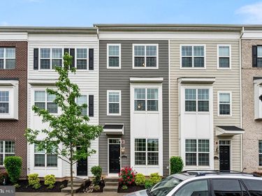 112 ANNAPOLIS STREET, BENSALEM, PA 19020