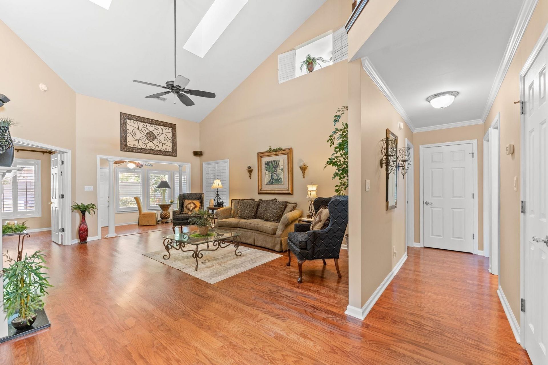 9624 Chestnut Ridge Dr.  Photo 25