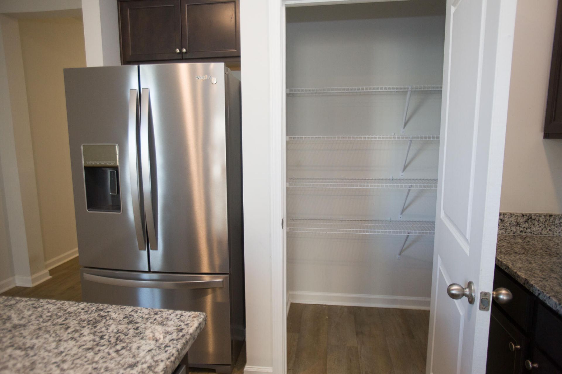 212 N Light Way Photo 20