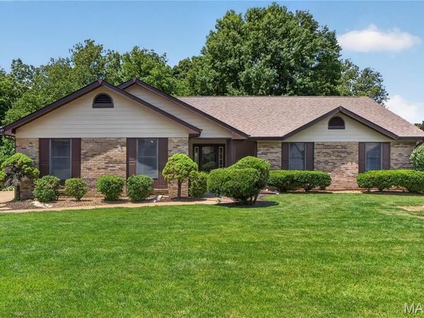 2973 Wentworth Drive , St Charles, MO 63301
