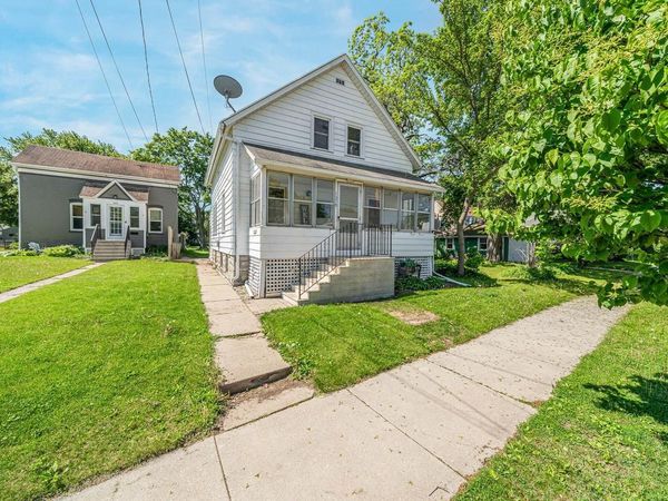 1319 WINNEBAGO AVENUE, Oshkosh, WI 54901