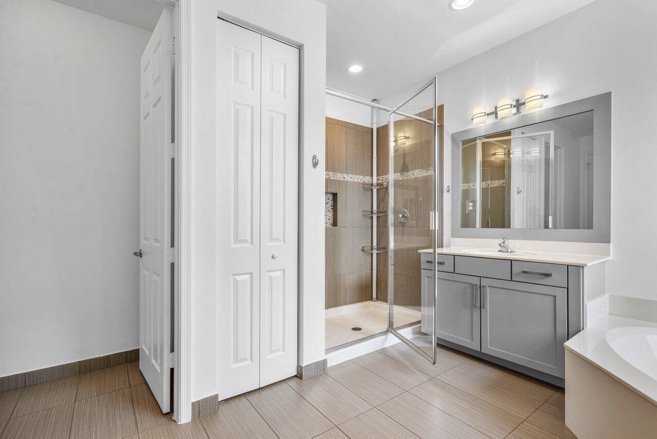 8068 Lemon Serpentine Lane, Delray Beach, FL 33446 Photo