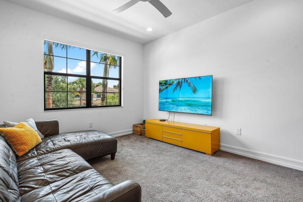 8068 Lemon Serpentine Lane, Delray Beach, FL 33446 Photo
