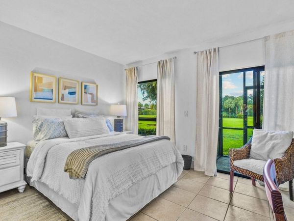13334 Polo Club Road, Unit 207, Wellington, FL 33414