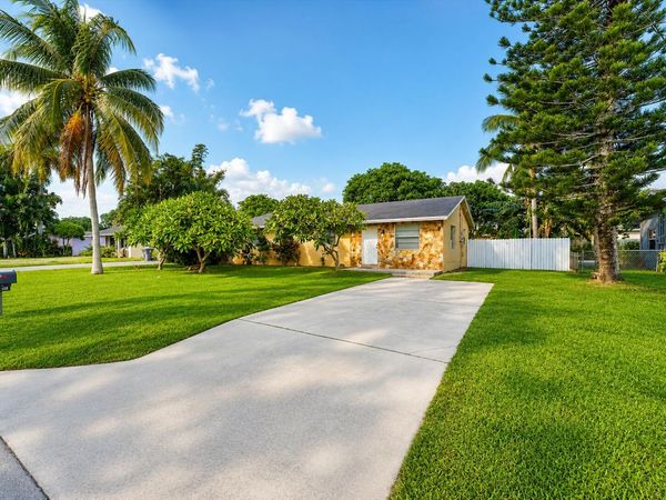 3561 Oberon Avenue, Boynton Beach, FL 33436