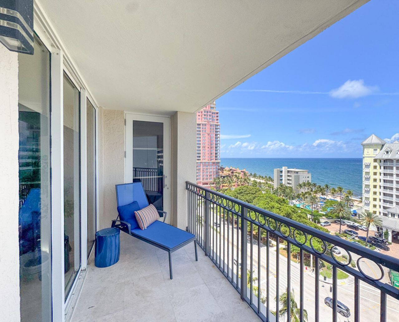 2001 N Ocean Boulevard, Unit Apt 1201, Fort Lauderdale, FL 33305 Photo