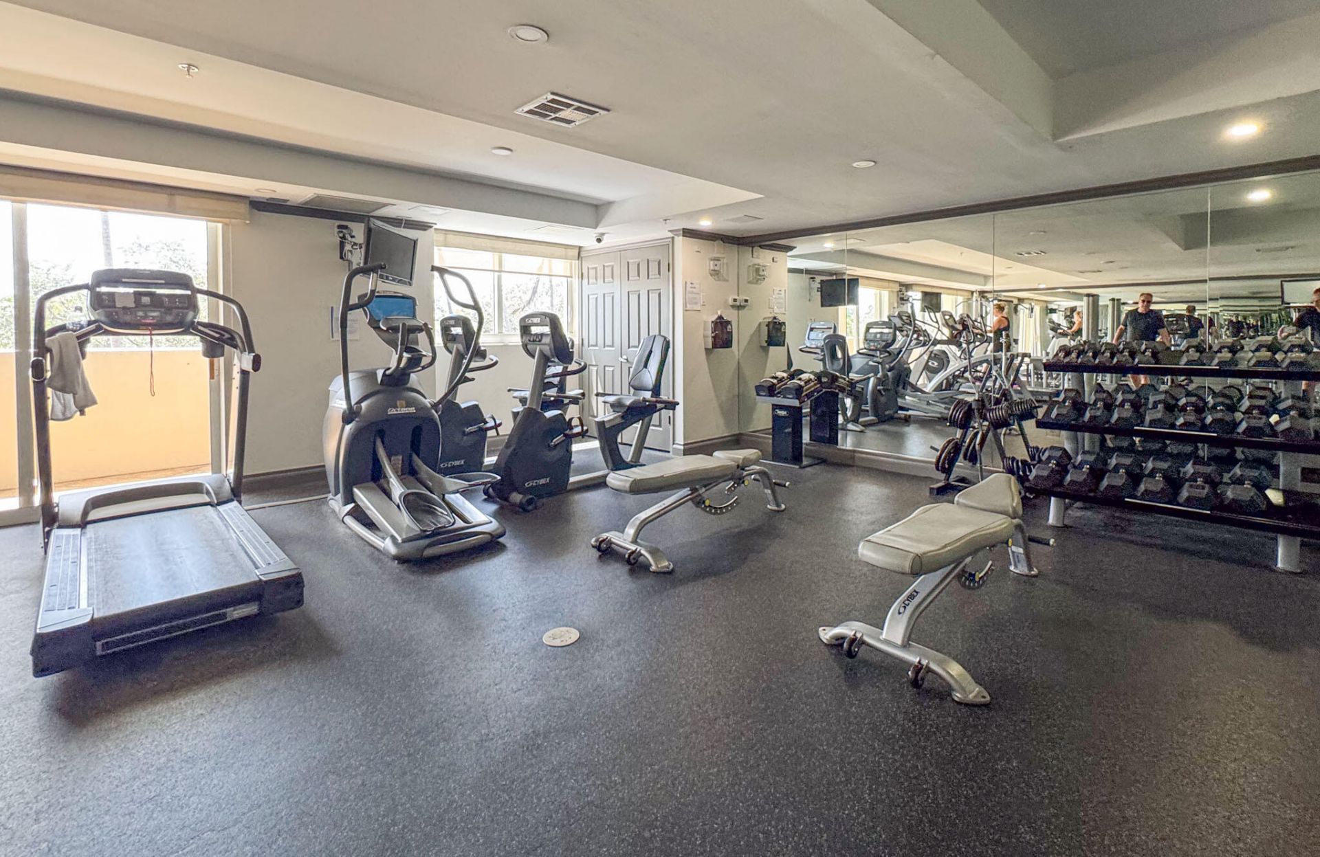 2001 N Ocean Boulevard, Unit Apt 1201, Fort Lauderdale, FL 33305 Photo