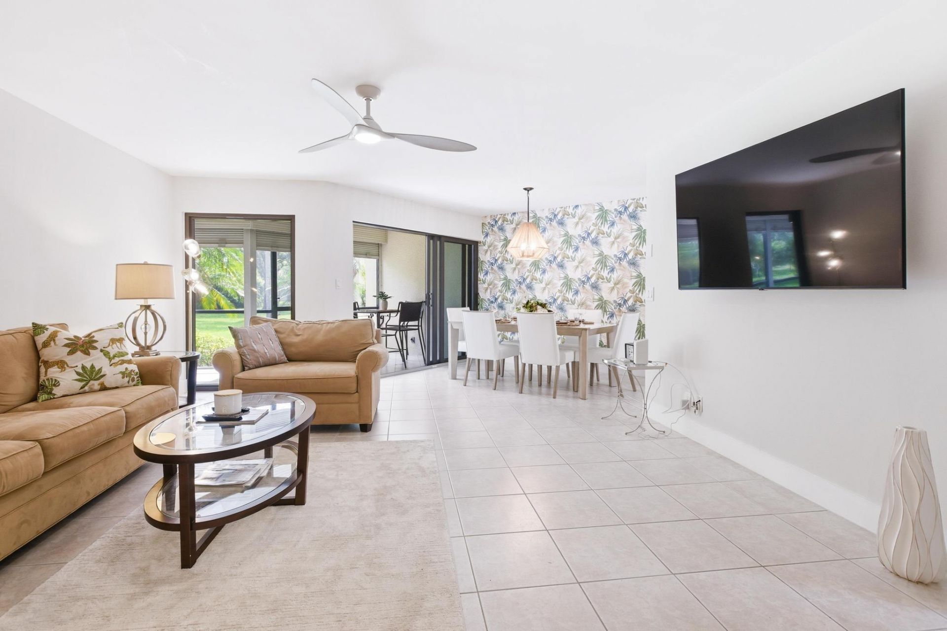 5800 Camino Del Sol, Unit Apt 106, Boca Raton, FL 33433 Photo