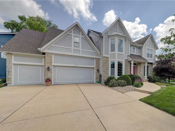 13017 Reeder Street, Overland Park, KS 66213