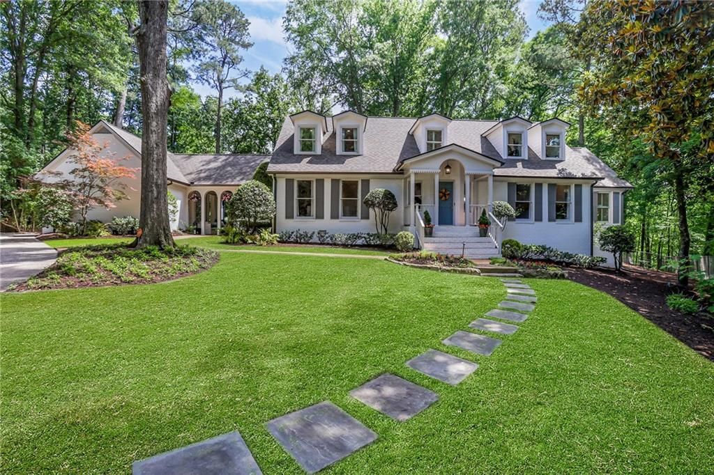 705 Glengary Way Ne, Atlanta, GA 30342 Main Photo
