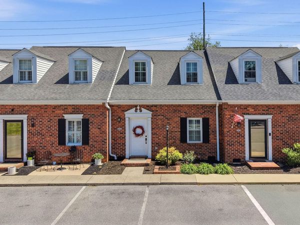 505 Hickory Rd, Bristol, TN 37620