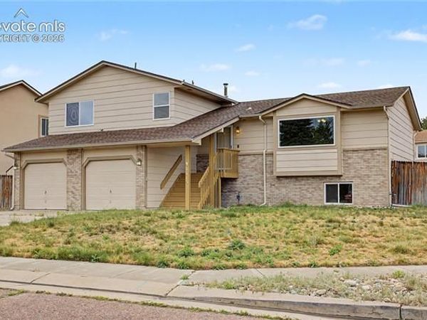 1115 Pipestone Court, Colorado Springs, CO 80911