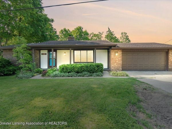 5626 E Willow Highway, Grand Ledge, MI 48837