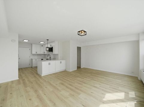 Main Photo